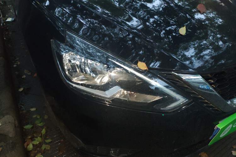 Used Nissan Sylphy 2024 Classic 1.6XE CVT Comfort Edition Right Front Headlight