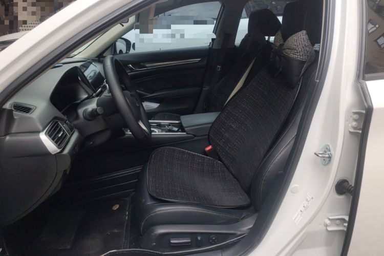 Used Honda Accord 2022 260TURBO Phantom Night · Prestige Edition Left Front Seat