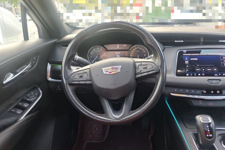 Used Cadillac XT4 2018 28T Two-Wheel Drive Tech Version