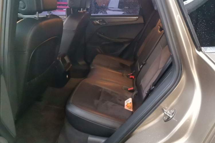 Used Porsche Macan 2014 Macan 2.0T Left Rear Seat