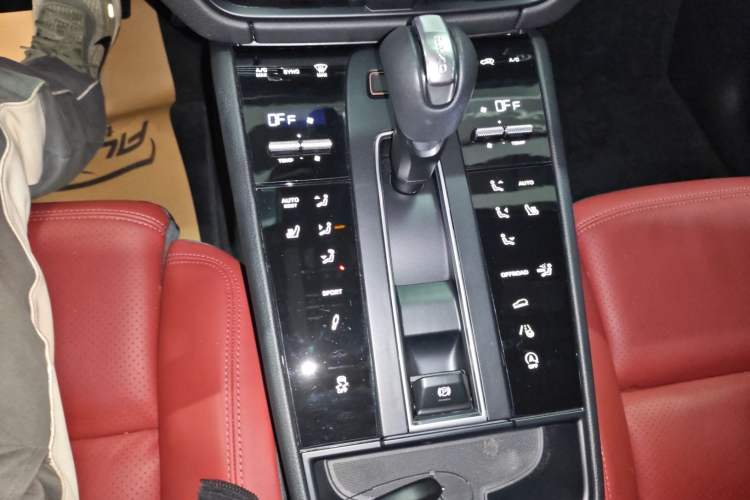 Used Porsche Macan 2023 Macan 2.0T