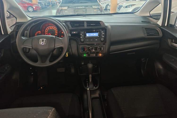 Used Honda Fit 2018 1.5L CVT Comfort Version