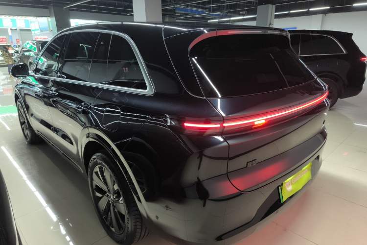 Used Li Auto L6 2025 Pro Smart Refresh Edition
