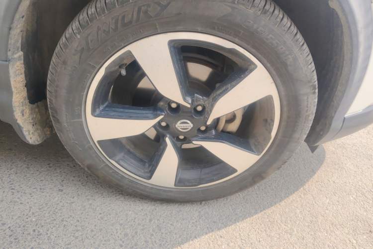 Used Nissan Qashqai 2017 2.0L CVT Smart Enjoyment Version China V Standard Right Front Wheel Hub