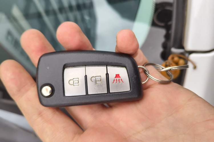 Used Venucia R50 2013 1.6L Manual Fashion Edition