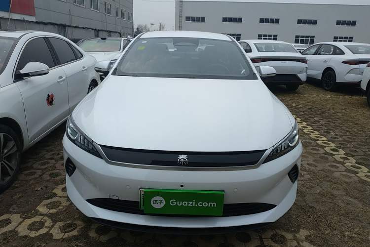 Used BYD Qin PLUS 2025 EV Smart Drive Edition 420KM Leading Model
