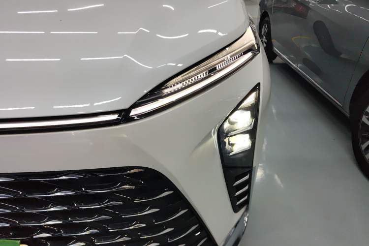 Used Buick GL8 New Energy 2024 Lu Zun Deluxe Edition 7-Seater
