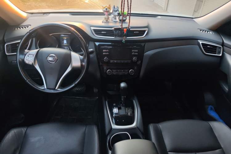 Used Nissan X-Trail 2014 2.0L CVT Smart Edition 2WD