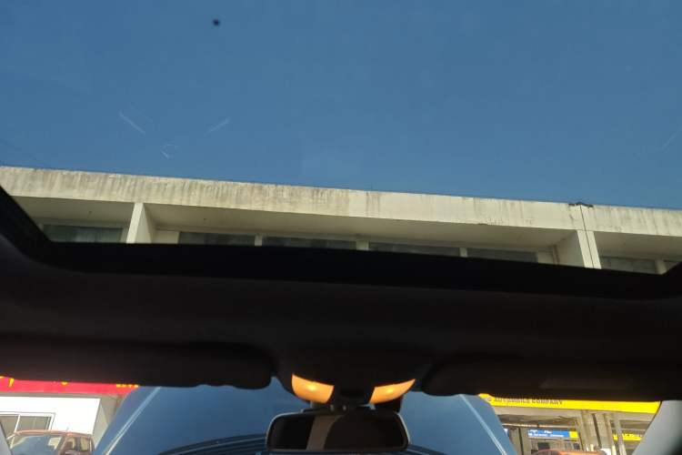 Used Mercedes-Benz R-Class 2017 R 320 4MATIC Business Edition Prestige Model