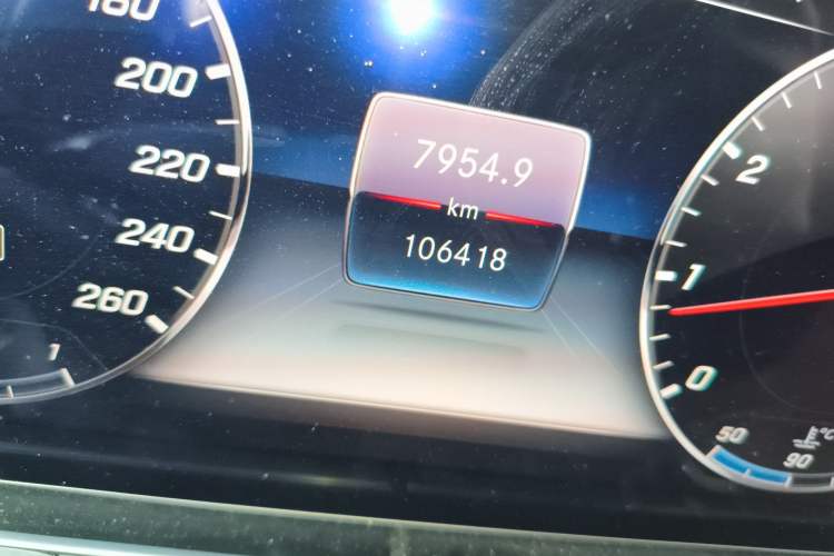 Used Mercedes-Benz E-Class 2016 E 200 L Sport Edition