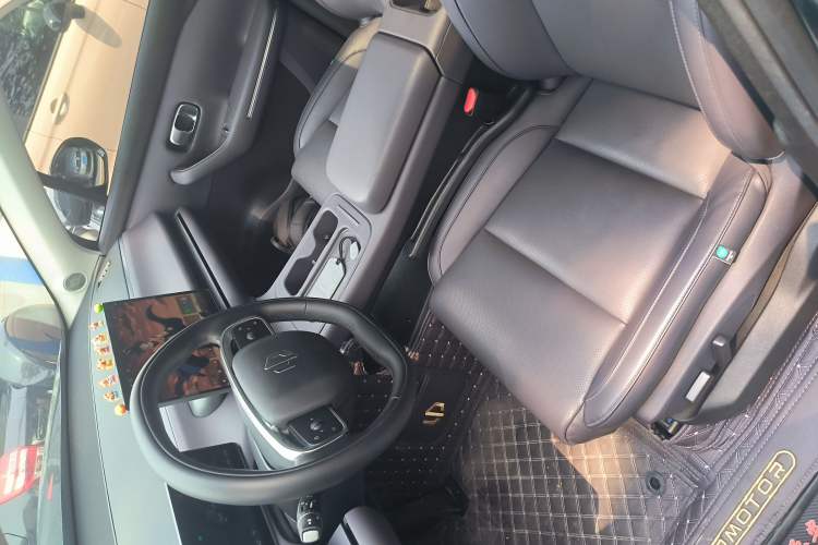 Used Leapmotor C16 2024 Range-Extended 200 Smart Enjoyment Edition Left Front Seat