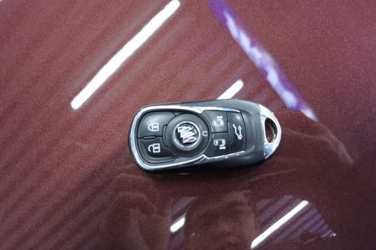 Used Buick GL8 2022 ES Land Cruiser 653T Luxury Model