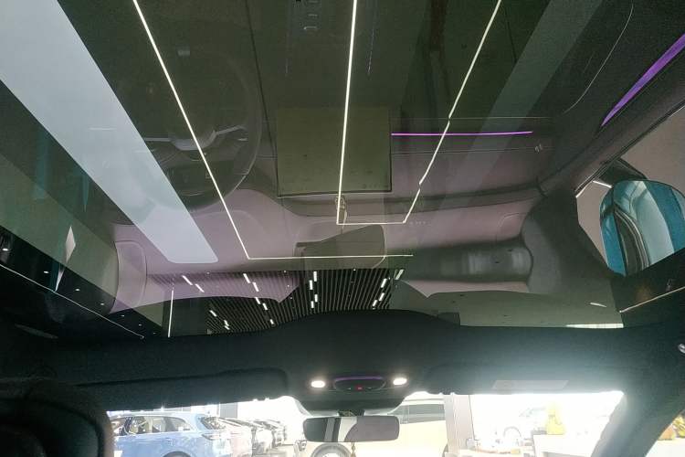 Used Xiaomi Auto SU7 2024 Rear-Drive Long-Range Intelligent Driving Version
