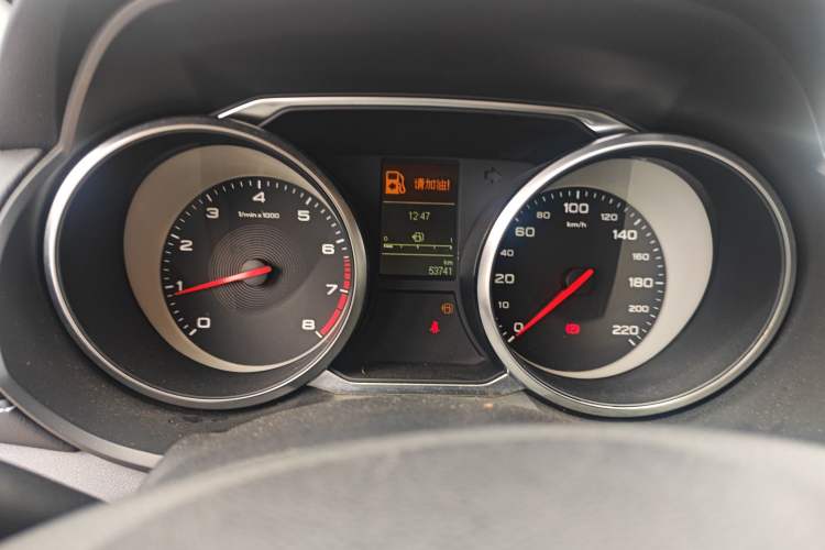 Used MG GS 2019 20T Manual Luxury Edition with Xenon Lights Odometer Close Up