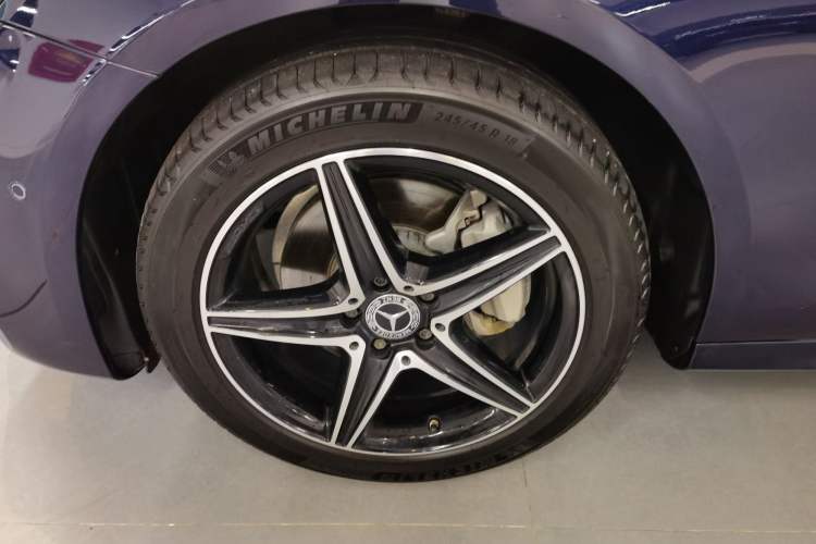 Used Mercedes-Benz E-Class (Import) 2019 E 260 Sport Edition
