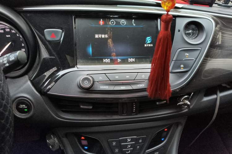 Used Buick Envision 2018 20T Two-Wheel-Drive Leading Model
