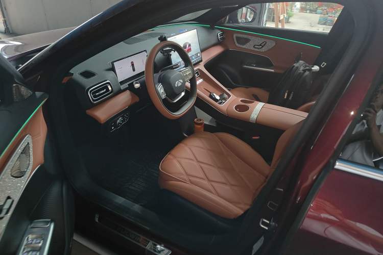 Used Chery Fulwin A9L 2025 Model, 260 Ultra-Long Range Luxury Edition