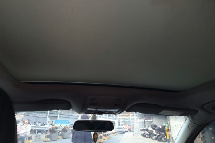 Used Audi Q5 2017 Plus 40 TFSI Ambition Model
