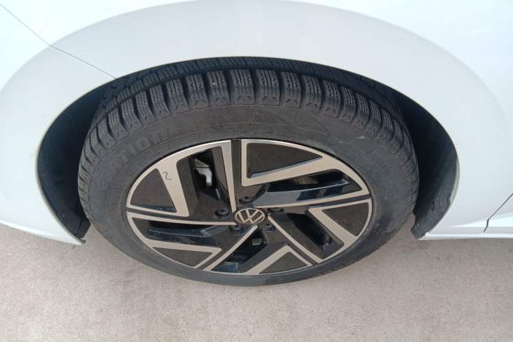 Used Volkswagen Sagitar 2023 280TSI DSG Excellence Edition Left Front Wheel Hub