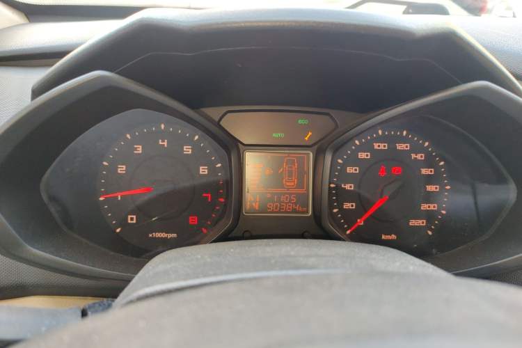 Used Chery Fengyun 2 2013 Hatchback 1.5L AMT Ruìyì Edition Instrument Cluster