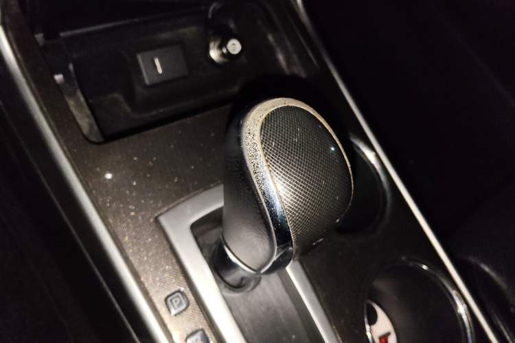 Used Nissan Teana 2013 2.5L XL Leading Edition Gear Lever