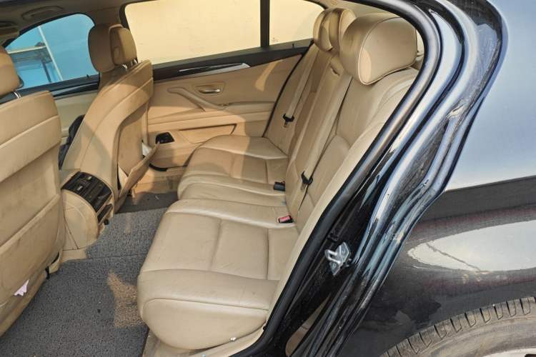 Used BMW 5 Series 2012 523Li Luxury Model