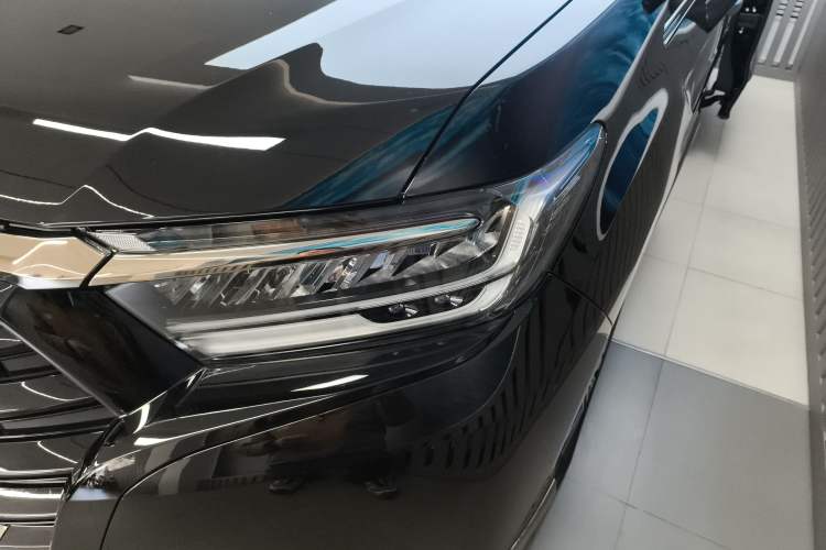 Used Honda Elysion 2022 2.0L eHEV Luxury Edition