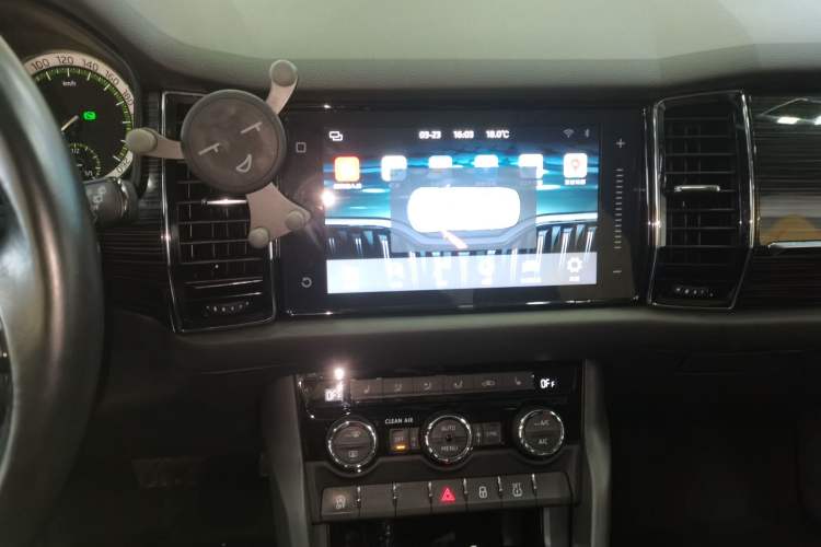 Used Skoda Kodiaq 2018 TSI330 5-Seater Two-Wheel-Drive Luxury Enjoyment Edition
