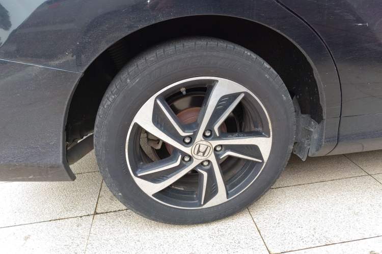 Used Honda Odyssey 2015 2.4L Smart Edition
