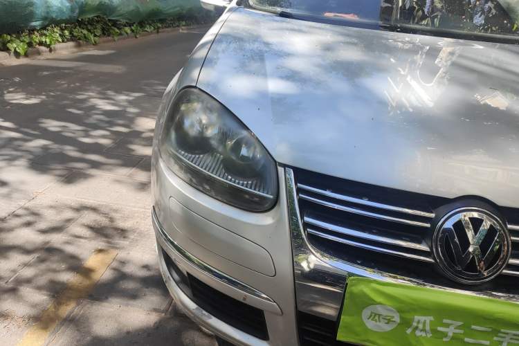 Used Volkswagen Sagitar 2009 1.6L Manual Comfort Edition