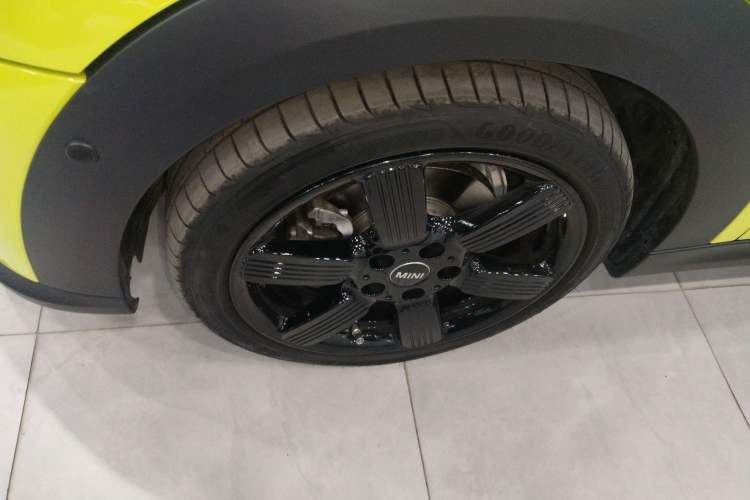 Used MINI 2023 Updated 1.5T COOPER Artist
