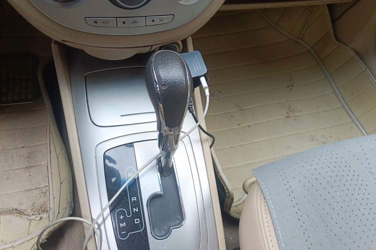Used Buick Excelle 2013 1.5L Automatic Classic Model Gear Lever