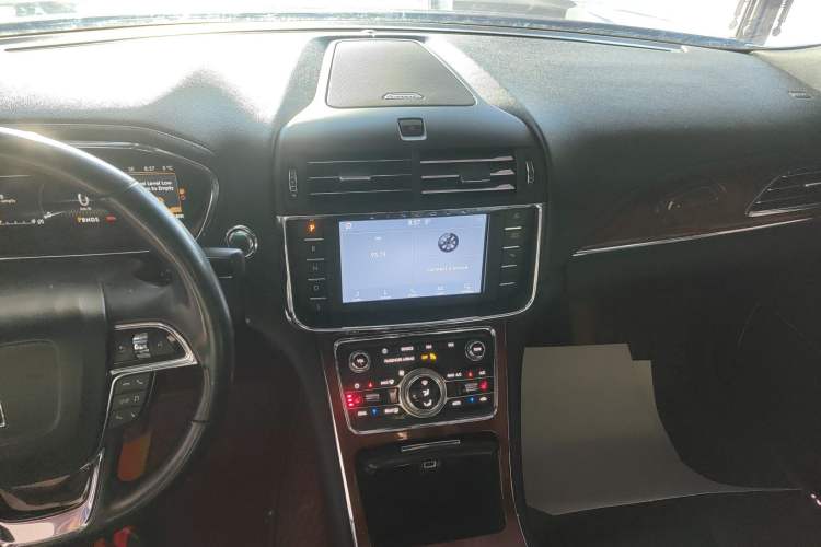 Used Lincoln Continental 2019 2.0T Two-Wheel Drive Luxury Edition China VI Standard