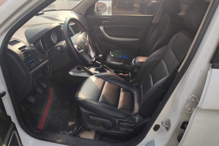 Used Changan CS35 2016 1.6L Manual Luxury Model China IV Standard