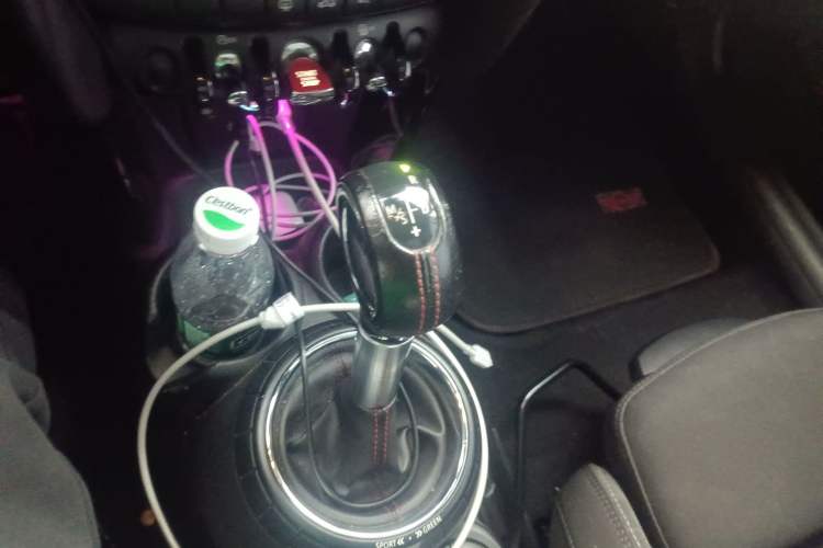 Used MINI 2014 2.0T COOPER S Fun Gear Lever