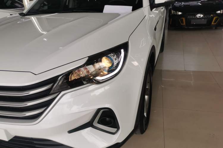 Used JETOUR X70M 2021 1.5T Manual Urban Partner 7-Seater
