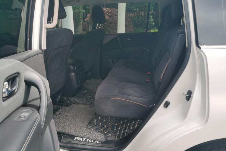 Used Nissan Patrol 2019 Y62 4.0L SE-T1 Middle East Left Rear Seat