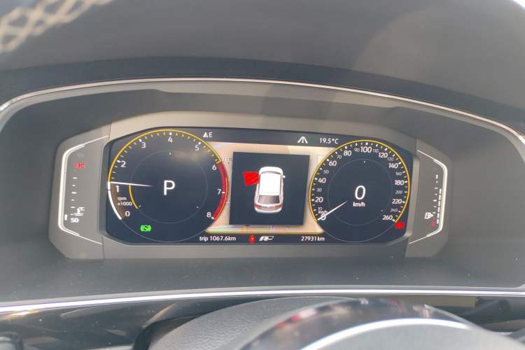 Used Volkswagen Tiguan L 2019 380TSI Automatic All-Wheel Drive R-Line Flagship 7-Seater China VI Standard Instrument Cluster