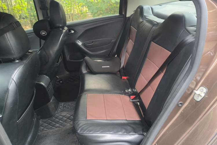 Used Peugeot 301 2014 1.6L Automatic Comfort Edition
