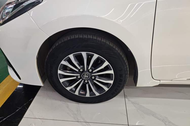 Used Toyota Corolla 2017 Revised Version 1.2T S-CVT GL-i
