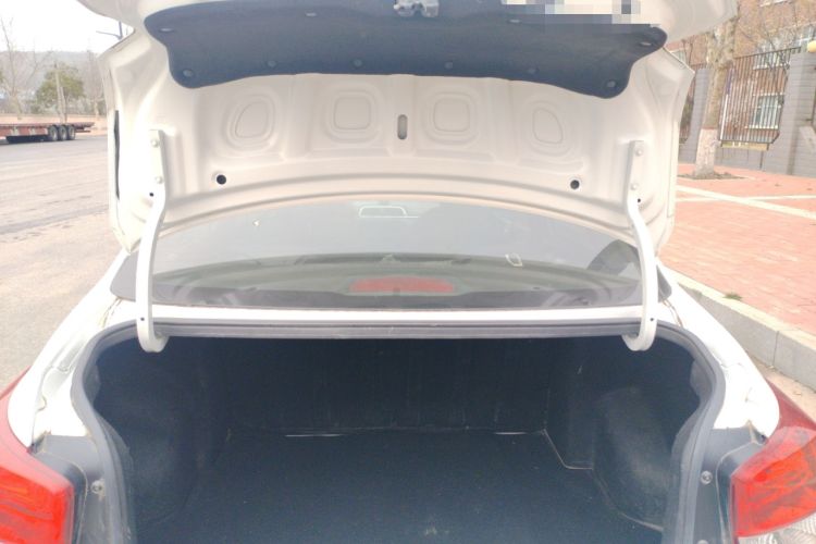 Used Hyundai Verna (older generation) 2020 1.4L Manual GL Refreshed Edition
