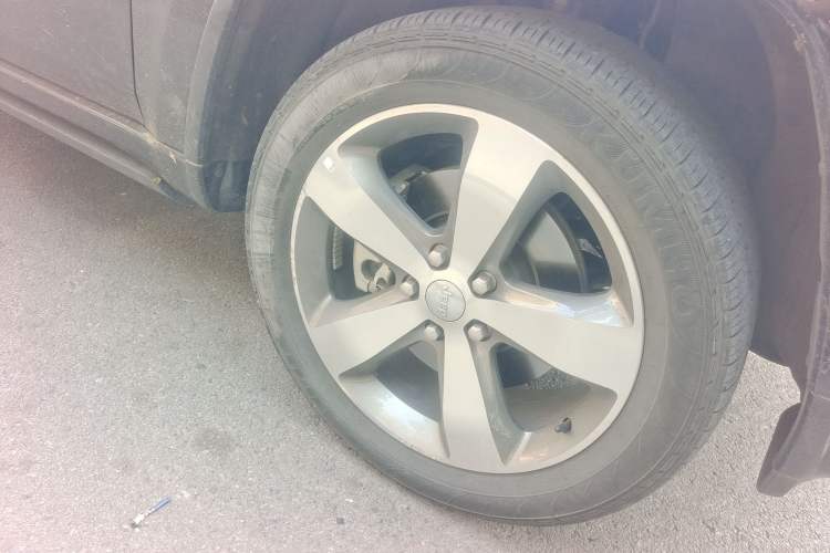 Used Jeep Grand Cherokee 2015 3.6L Luxury Navigation Edition