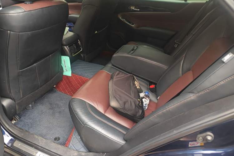 Used Toyota Crown 2018 2.0T Sport Edition
