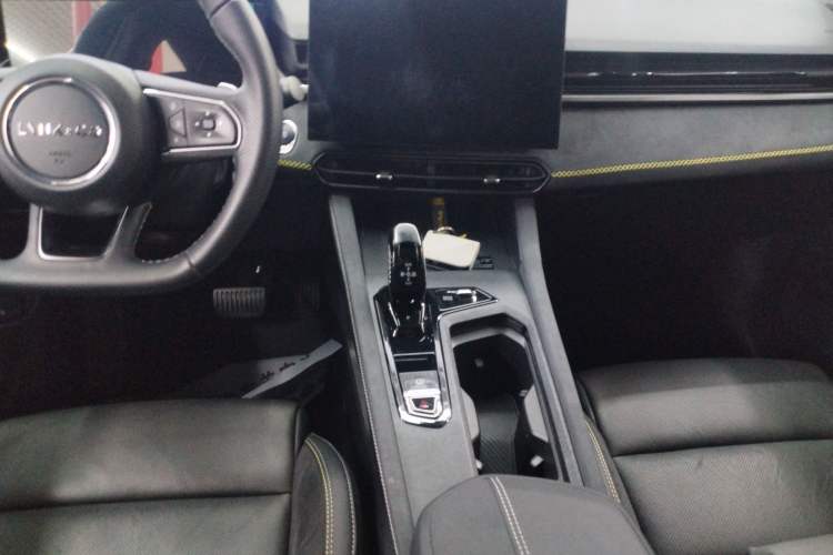 Used Lynk & Co 03 2023 2.0TD DCT JingPro