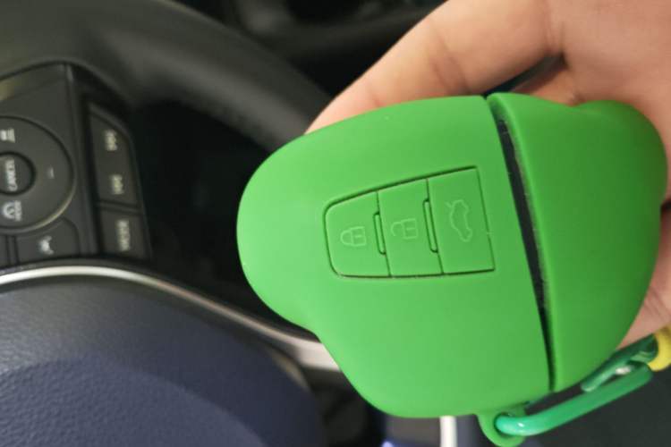 Used Toyota Corolla 2023 1.8L Smart Electric Hybrid Dual-Motor Flagship Edition Vehicle Key