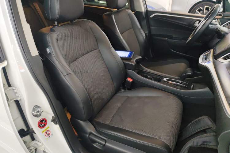 Used Honda Jade 2016 1.8L Automatic Comfort Elite Version 5 Seats