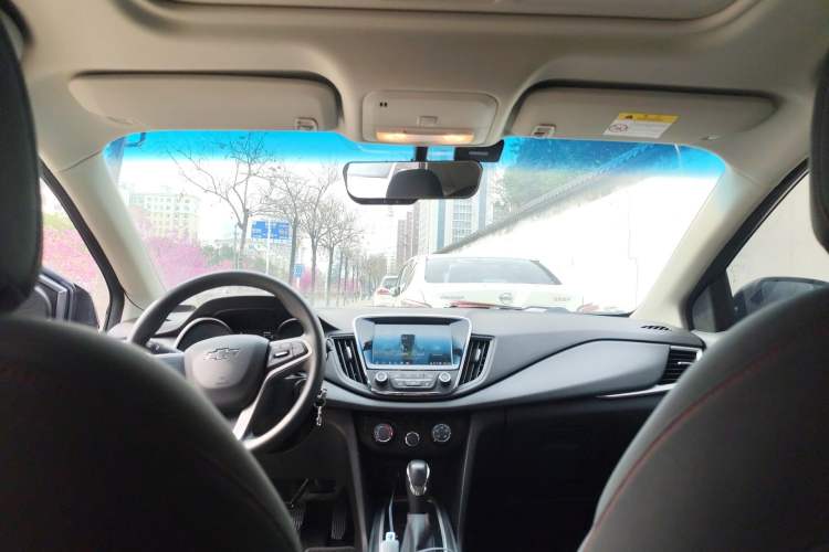 Used Chevrolet Monza 2019 Redline 320T Dual-Clutch Joyful Edition China VI Standard Headliner