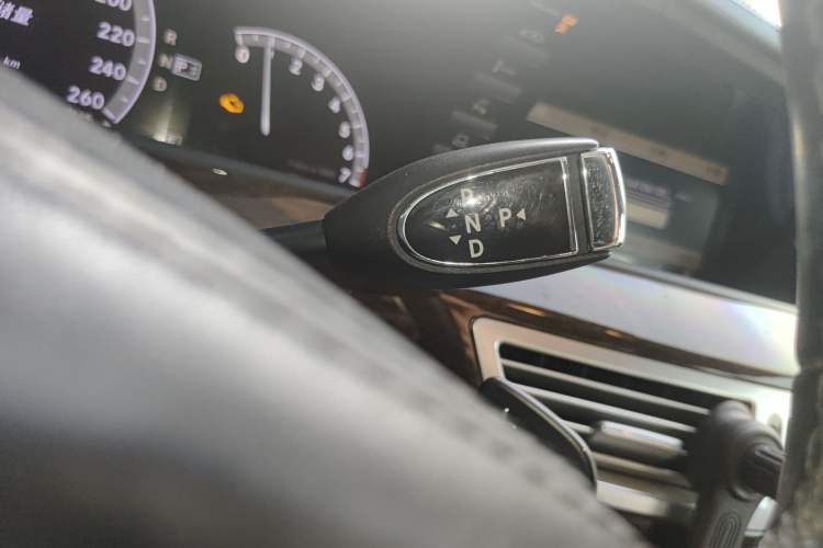 Used Mercedes-Benz S-Class 2012 S 300 L Business-Class Grand Edition