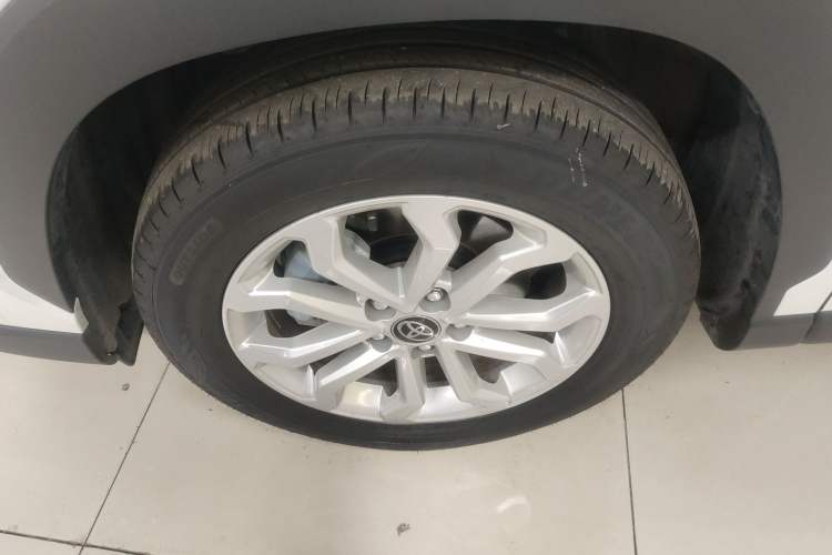 Used Toyota FRONTLANDER 2024 2.0L CVT Leading Edition