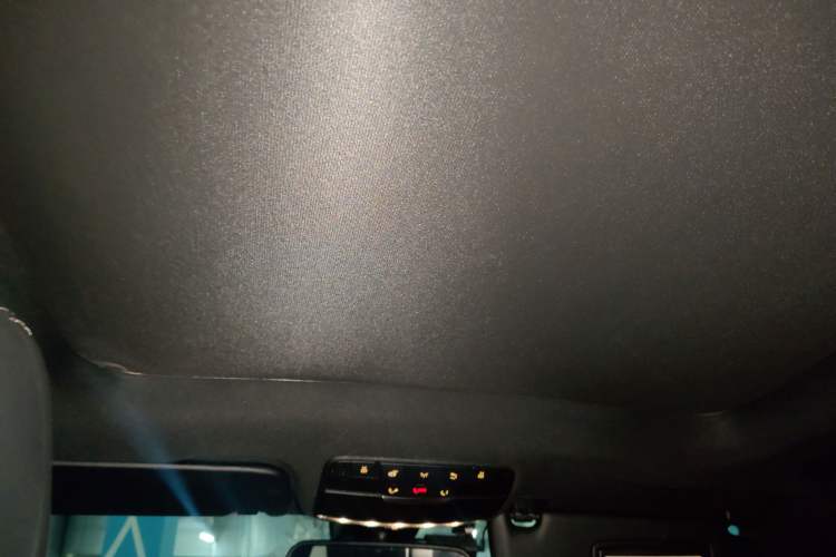 Used Mercedes-Benz GLC 2017 GLC 260 4MATIC Dynamic Edition
